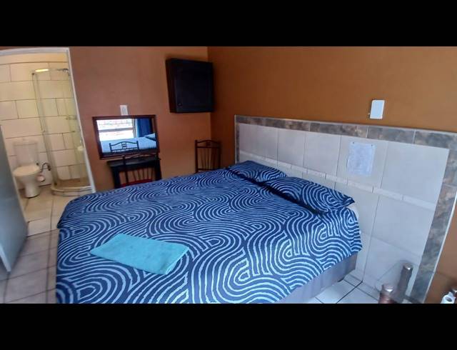 725M² BED & BREAKFAST FOR SALE IN VANDERBIJLPARK CW 2